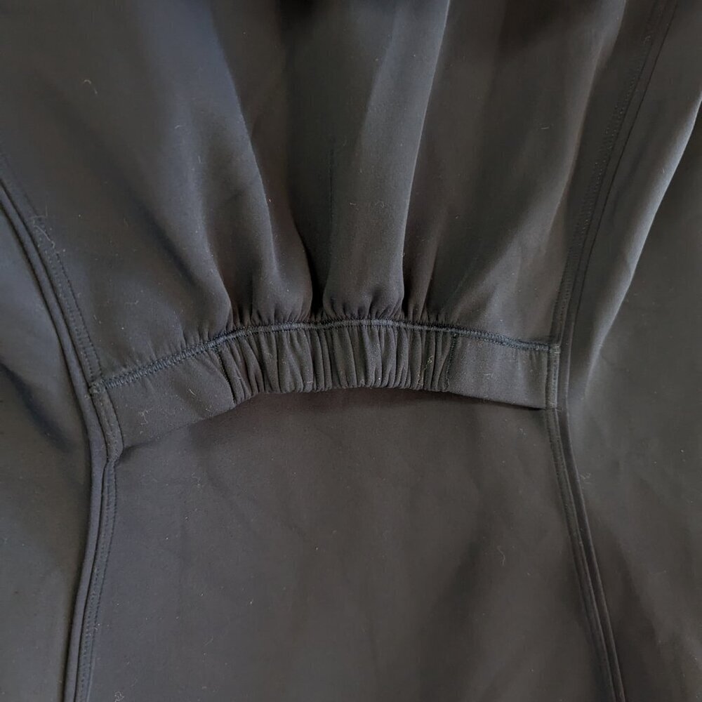 Lululemon Stopover Jacket - Picture 10 of 15